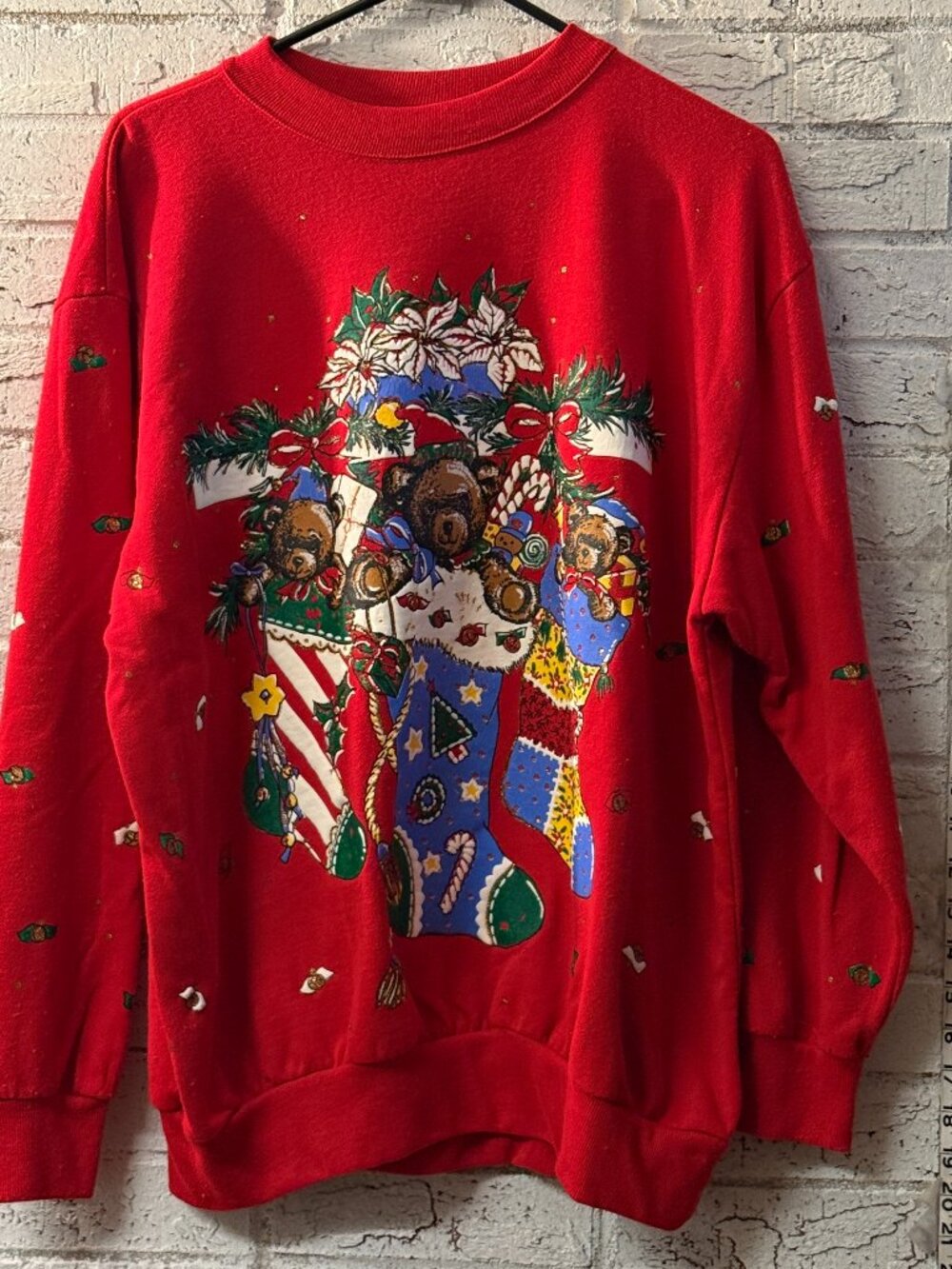 Vintage Holiday Time Christmas Teddy Bear Stockings Sweatshirt Red Medium